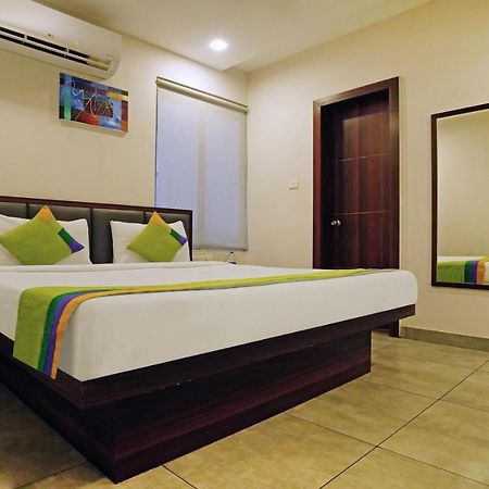 Treebo Lazystay Grand Patia Bhubaneswar Exterior foto