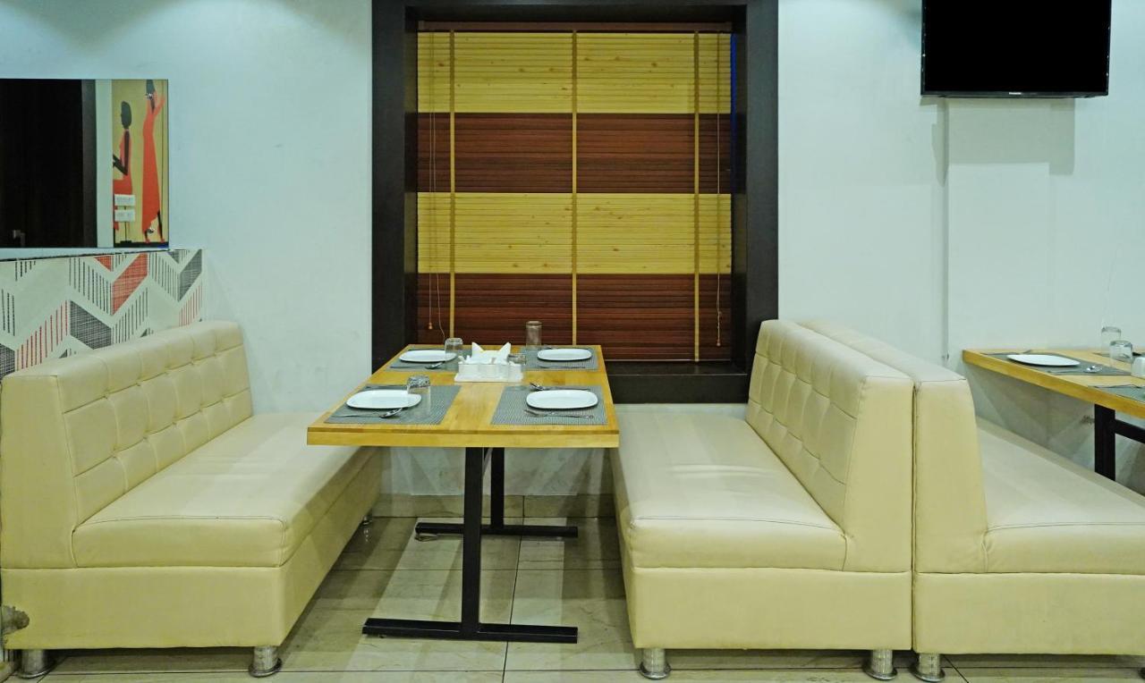 Treebo Lazystay Grand Patia Bhubaneswar Exterior foto